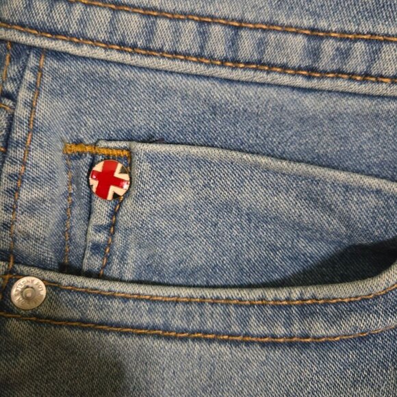 Hudson NWT Croxley Mid Thigh Short Denim Cuff 5 Pockets Stretch Size 29 - Picture 9 of 14